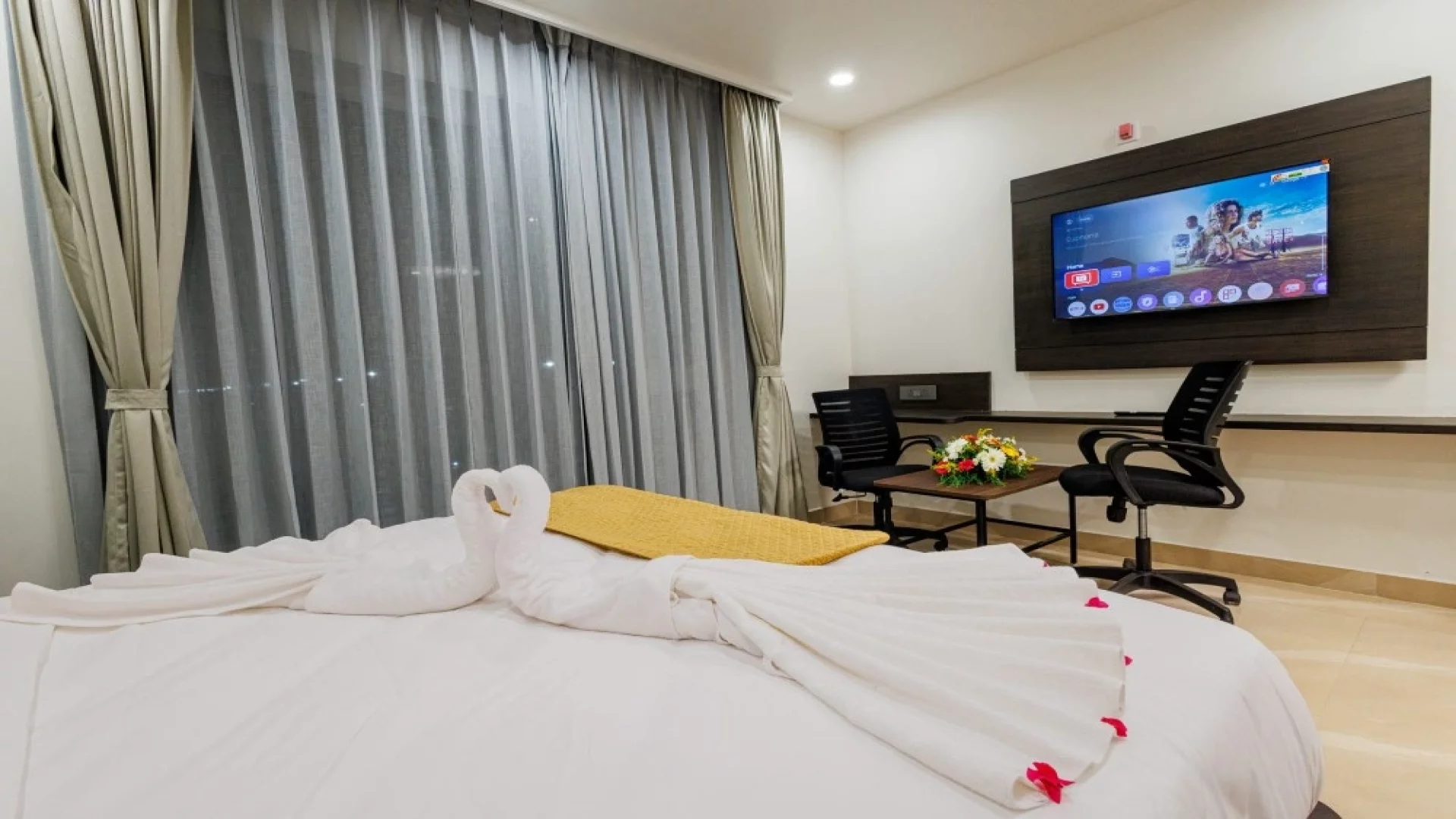 Hotel Isha Residency